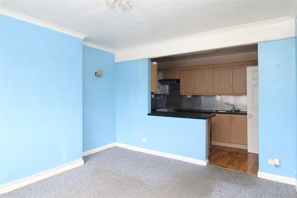 Property photo 2 of 20 Img_4665.Jpg