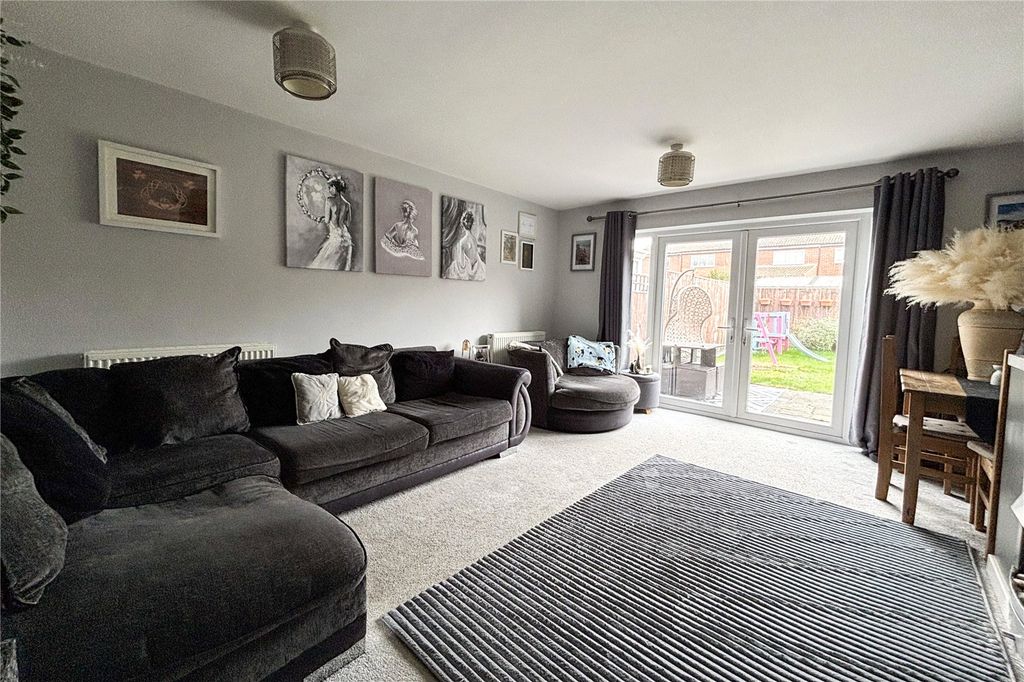 Property photo 3 of 19 Picture No. 40