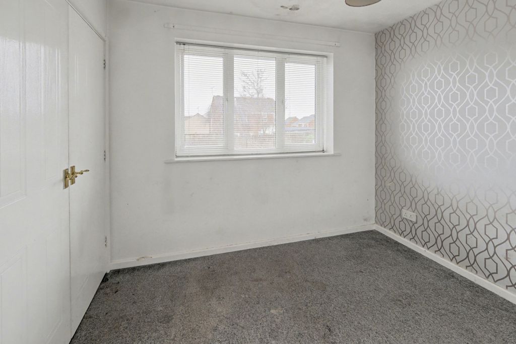 Property photo 3 of 7 40 Bracken Road, Shirebrook, Mansfield, Derbyshire, Ng20 8Fb