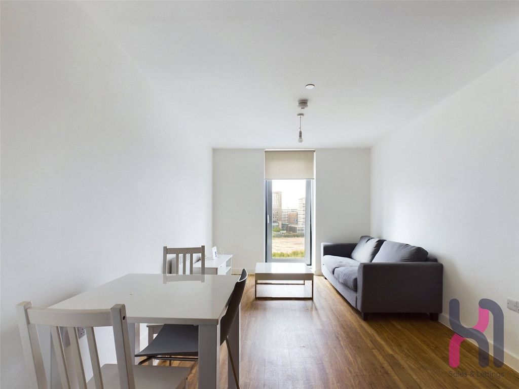 Property photo 2 of 13 Picture No. 06