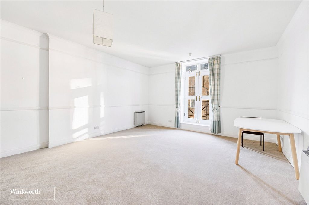 Property photo 3 of 13 Picture No. 06