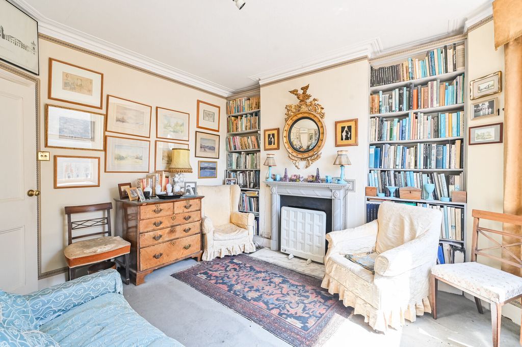 Property photo 1 of 7