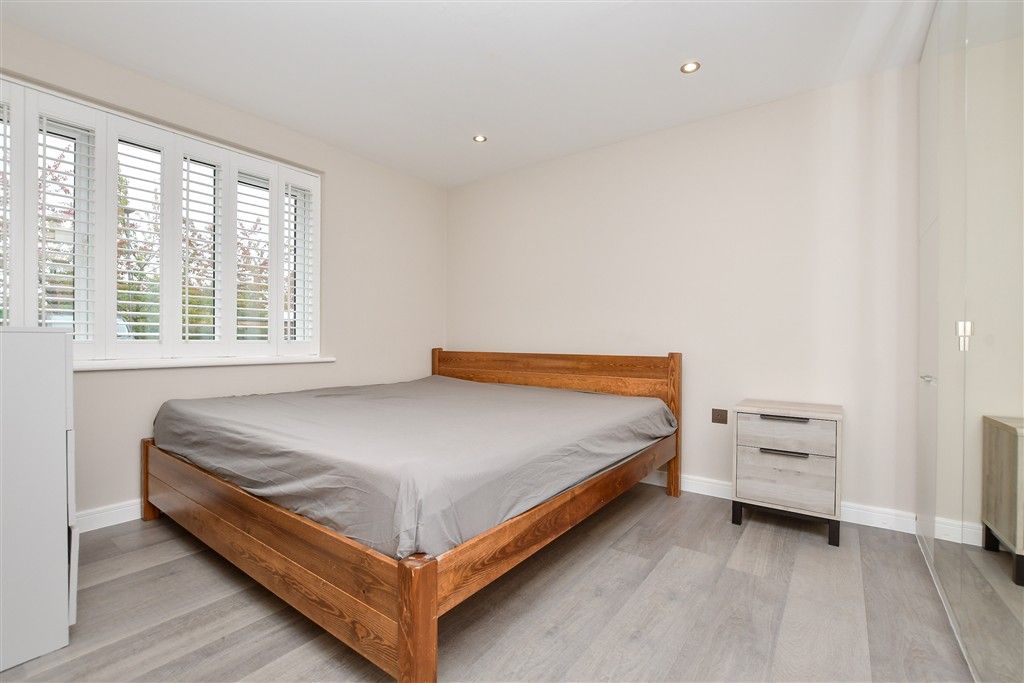 Property photo 3 of 7 Bedroom