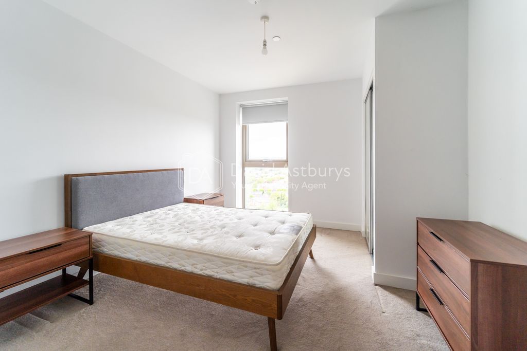 Property photo 1 of 11 Ndb05925