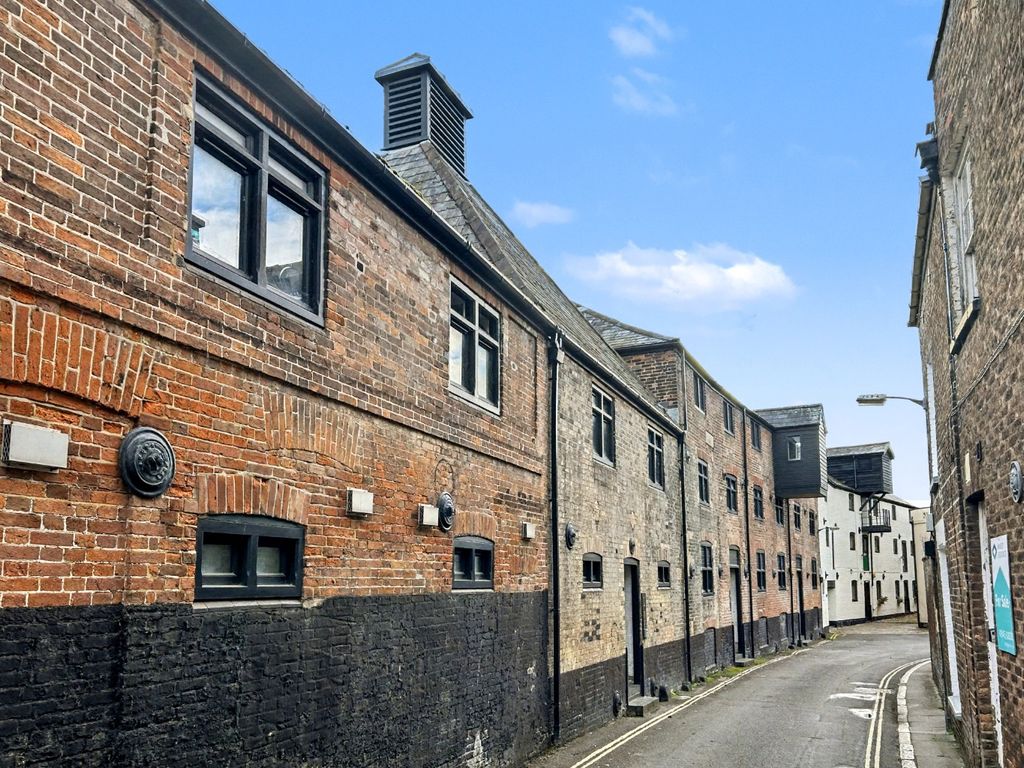 Property photo 1 of 11 4603723