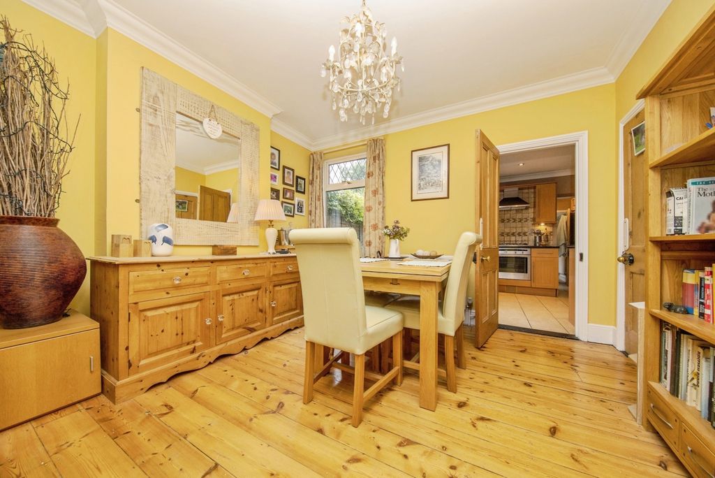 Property photo 1 of 19 Pbox-Img.Jpg
