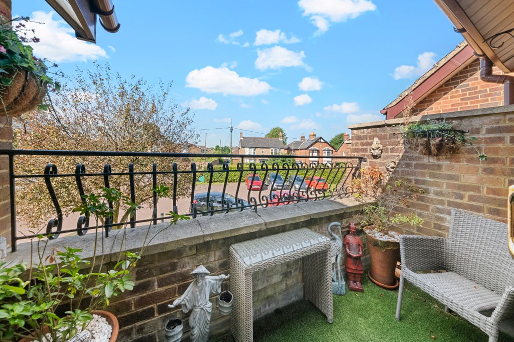 Property photo 2 of 12 Balcony