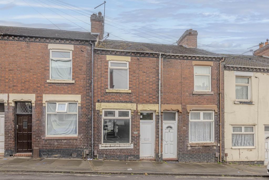 Property photo 1 of 15