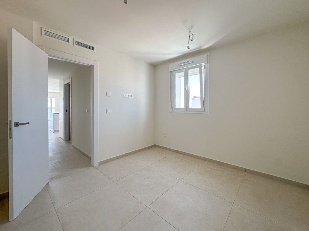 Property photo 2 of 13 Bedroom