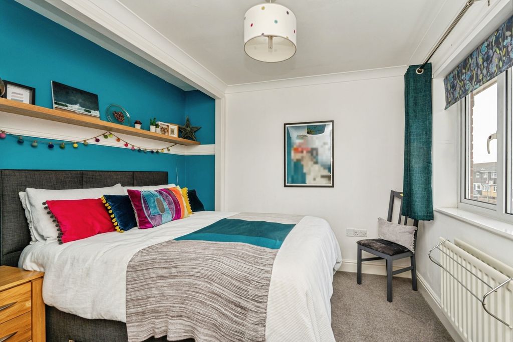 Property photo 2 of 13 Pbox-Img.Jpg