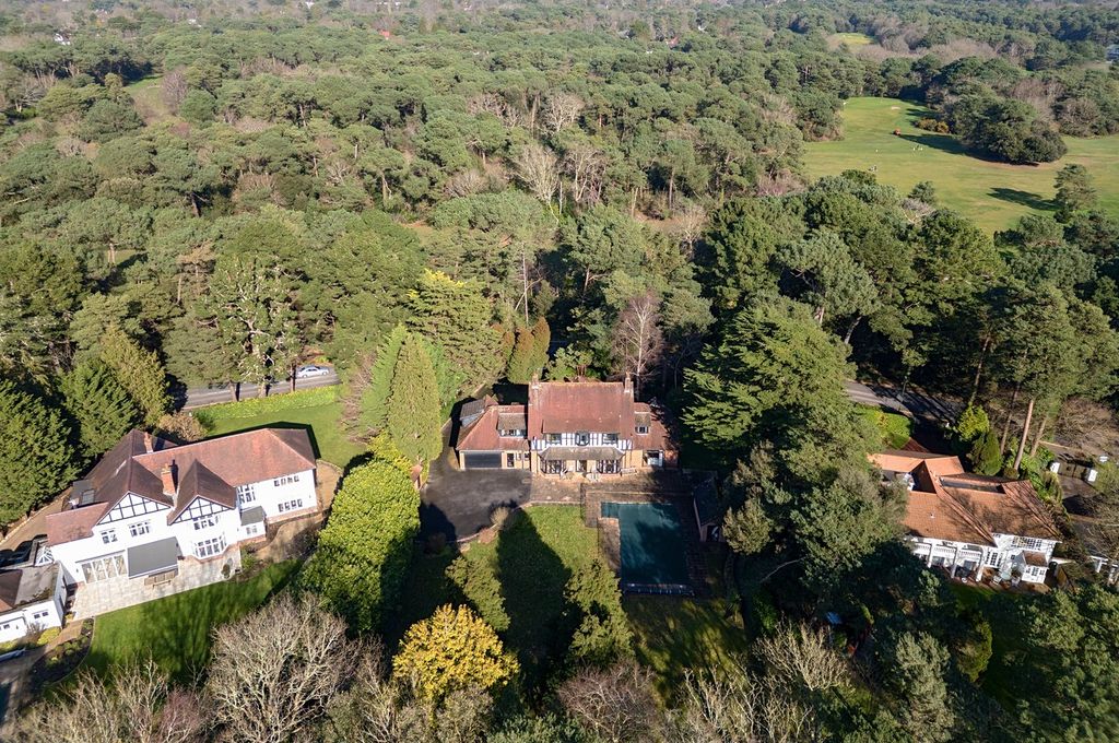 Additional image 19 of 6 bed detached house for saleLeven Avenue, Talbot Woods, Bournemouth BH4