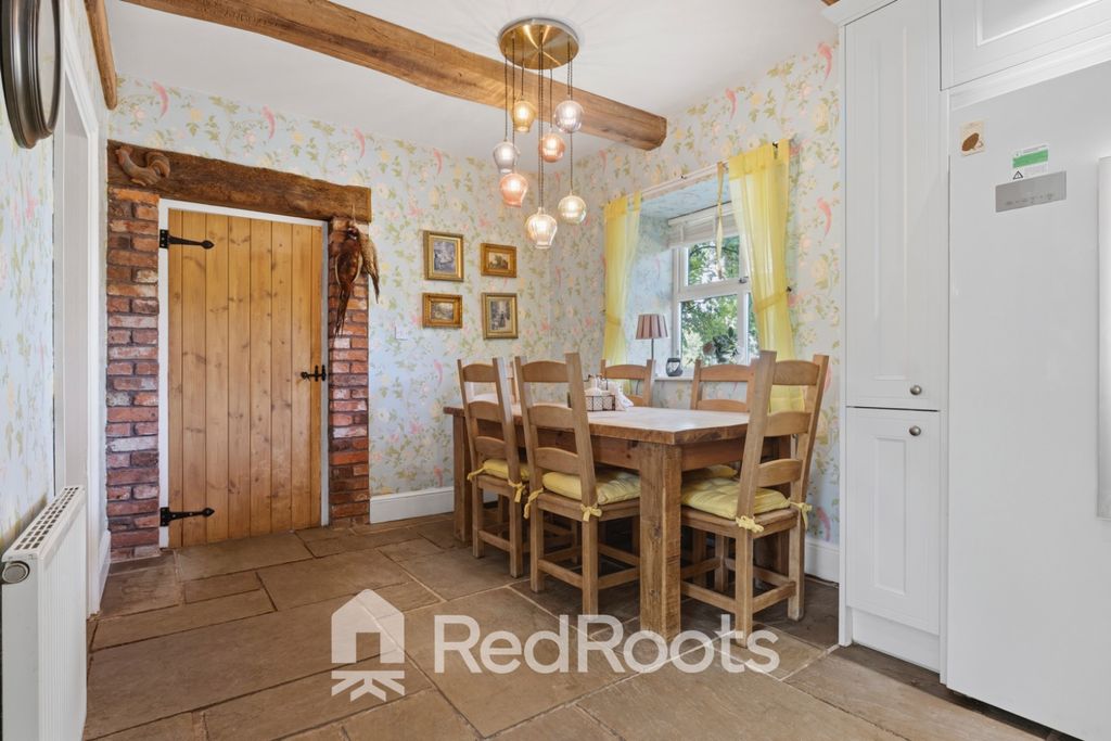 Property photo 3 of 16 5087193