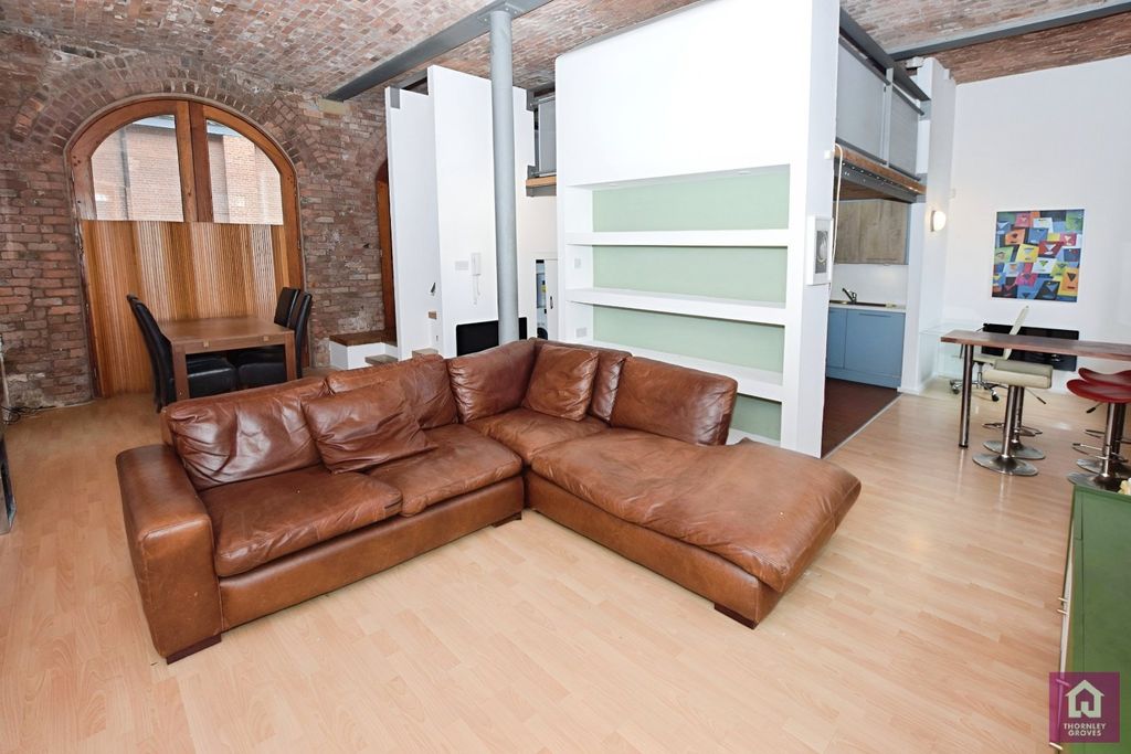 Property photo 2 of 15 Picture No. 20