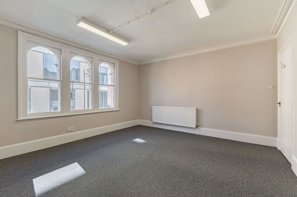 Property photo 3 of 8 Photo 3