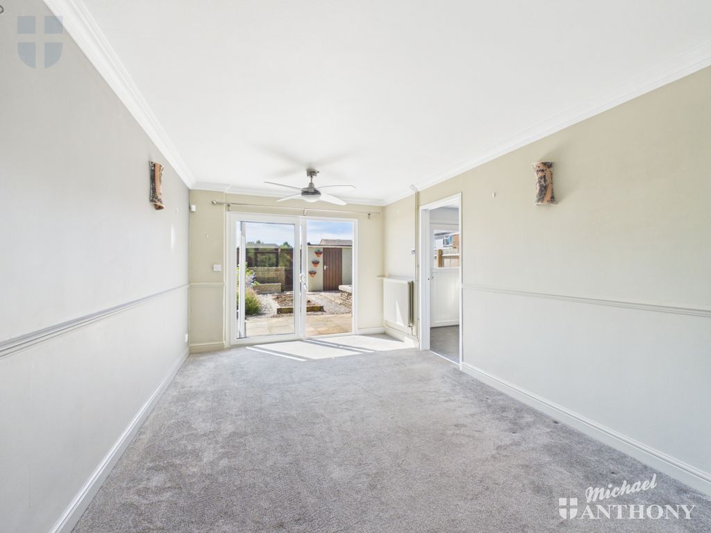Property photo 2 of 10 Cam03218G0-Pr1131-Still001