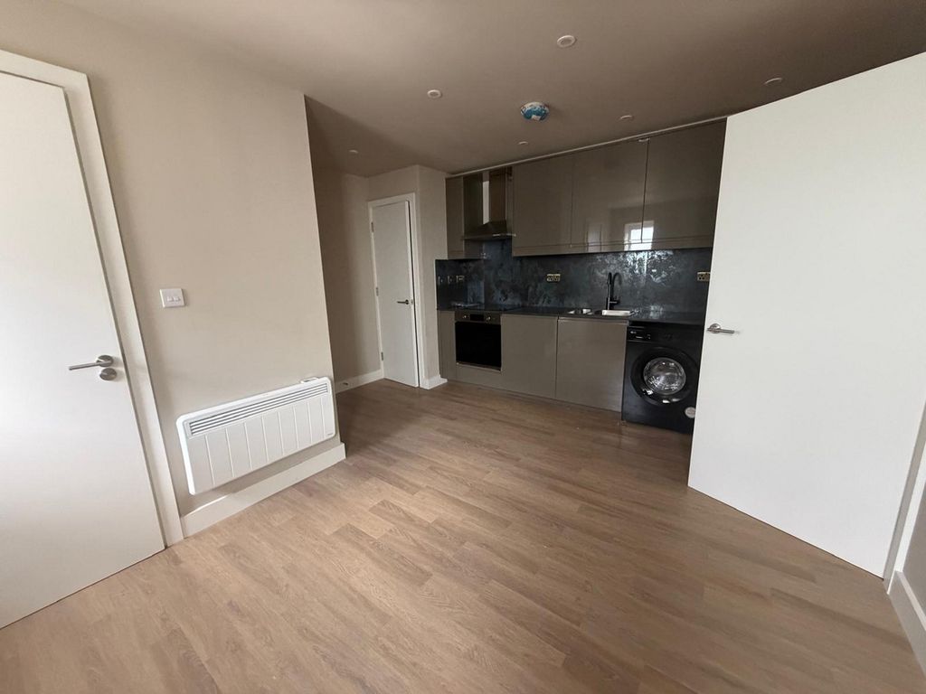 Property photo 1 of 4