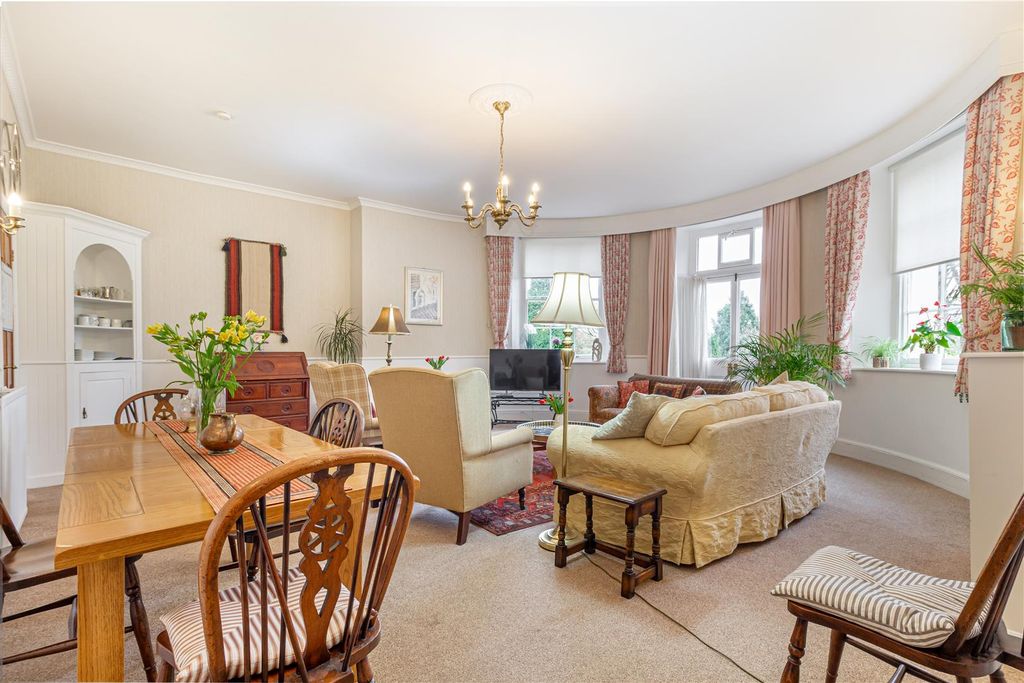Additional image 6 of 3 bed flat for saleAbbey Road, Malvern WR14