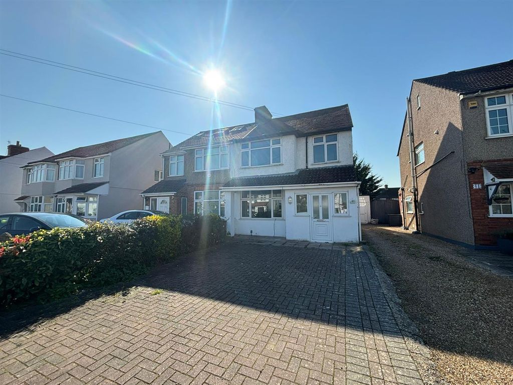 Property photo 1 of 11 External.Jpeg