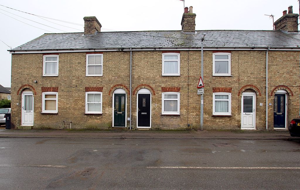1 bed terraced house for sale