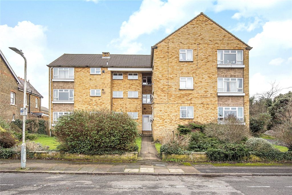 Property photo 1 of 10 Picture No. 11