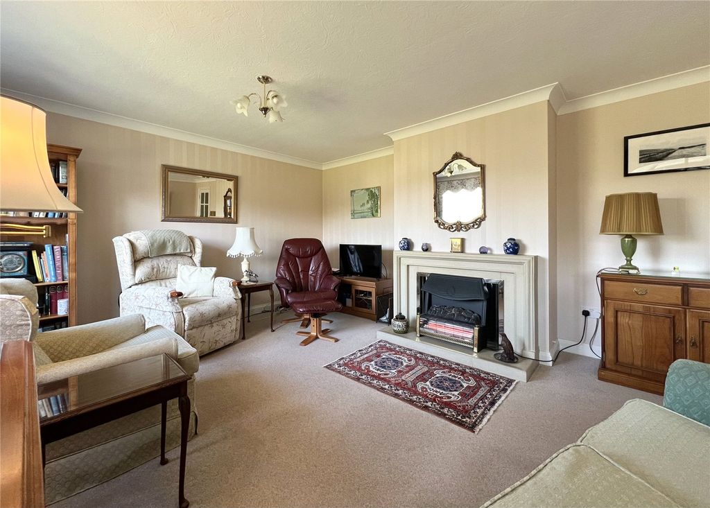 Property photo 2 of 15 Picture No. 08