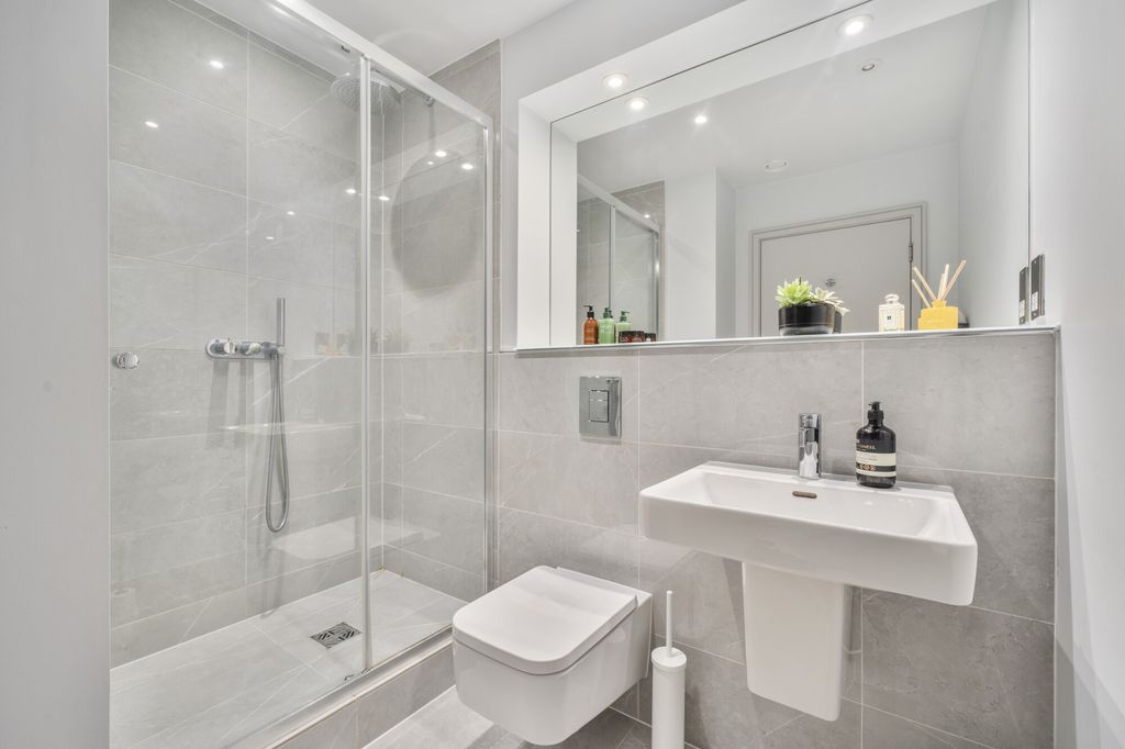 Additional image 18 of 2 bed flat for saleFrench Yard, Bristol BS1
