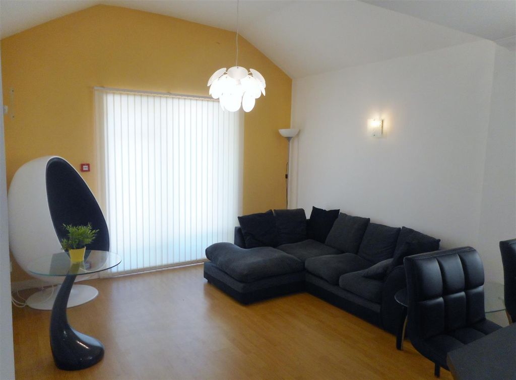 Property photo 1 of 8 10.Jpg