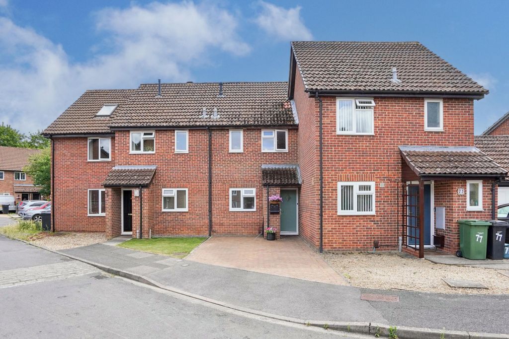 Property photo 1 of 23