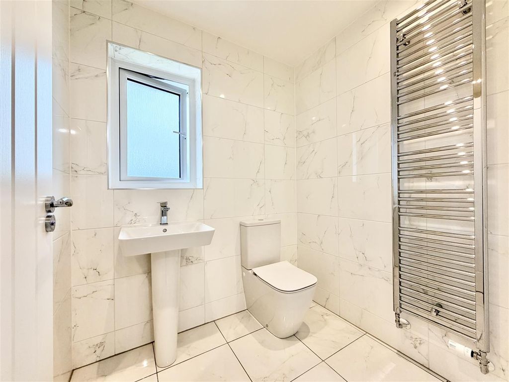 Additional image 22 of 5 bed detached house for saleArisaig Grove, Hamilton ML3