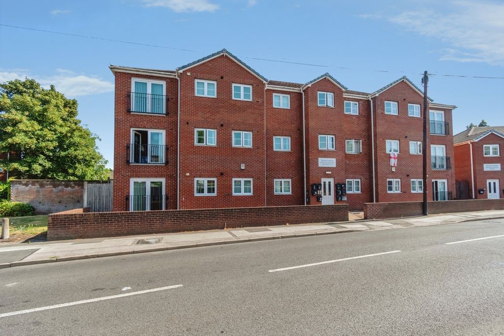 Property photo 1 of 17 Pbox-Img.Jpg