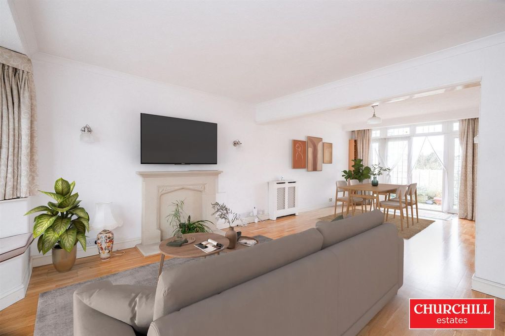 Property photo 3 of 22