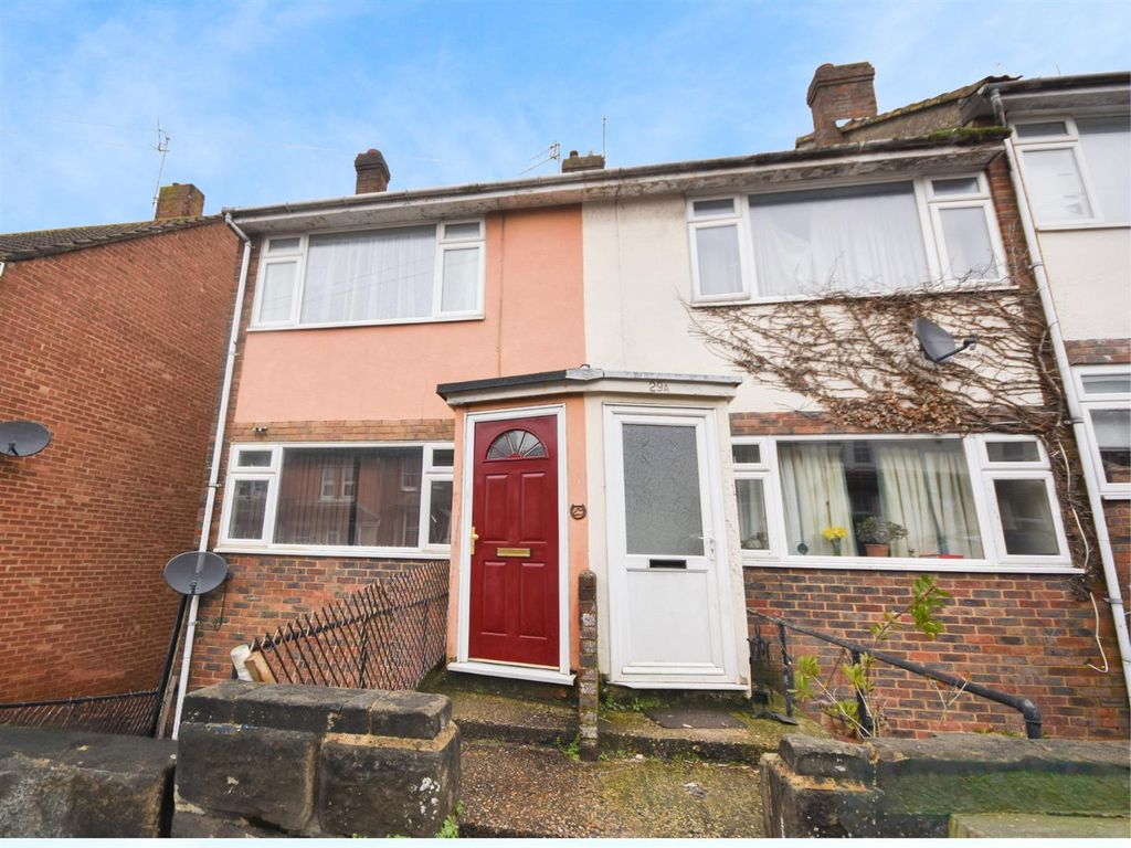 Property photo 1 of 17 Untitled Design - 2025-12-10T164833.643.Png