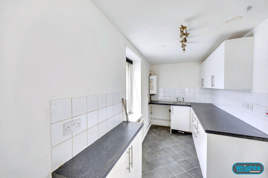 Property photo 3 of 11 Photo 9