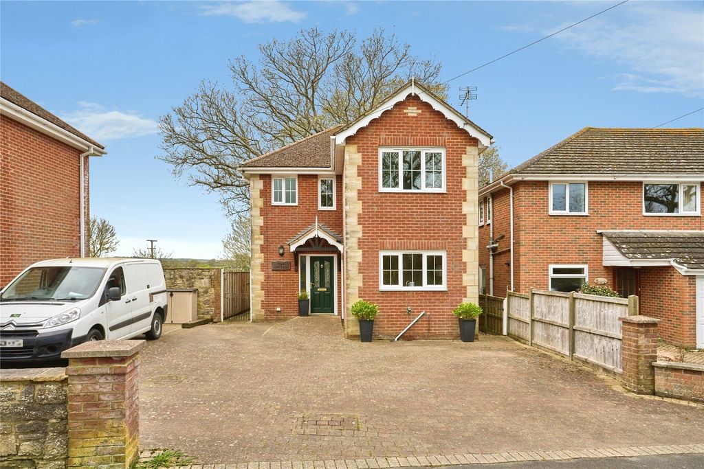 Property photo 1 of 14 Picture No. 18