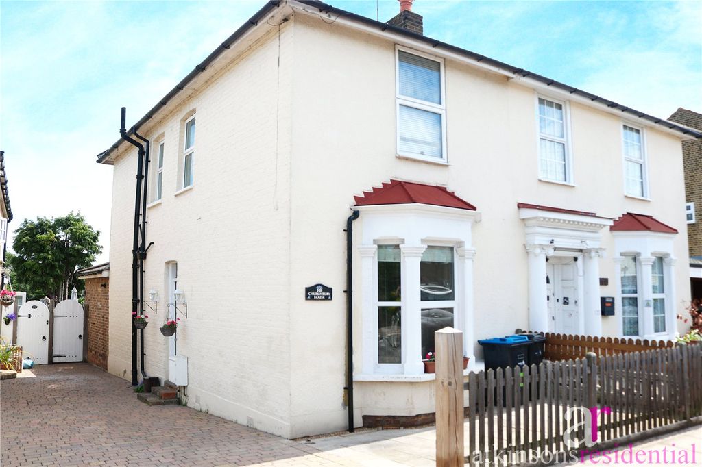 Property photo 2 of 19 Picture No. 25