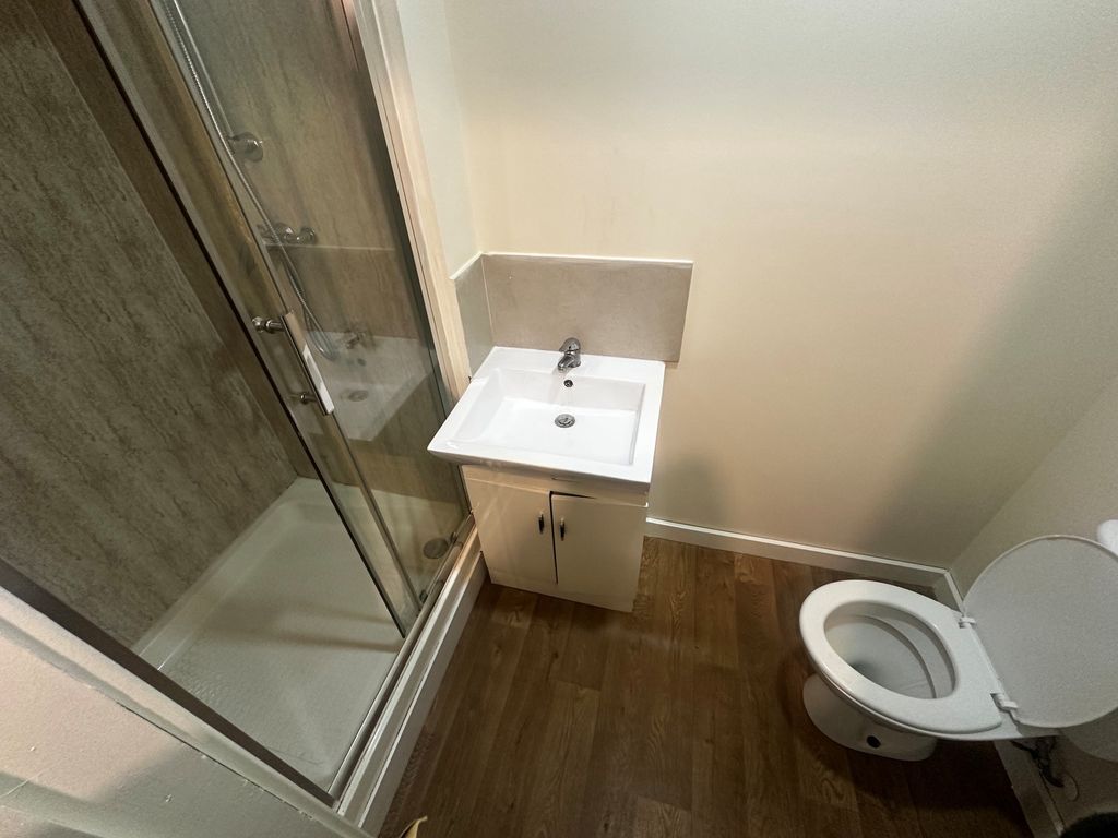 Property photo 2 of 3