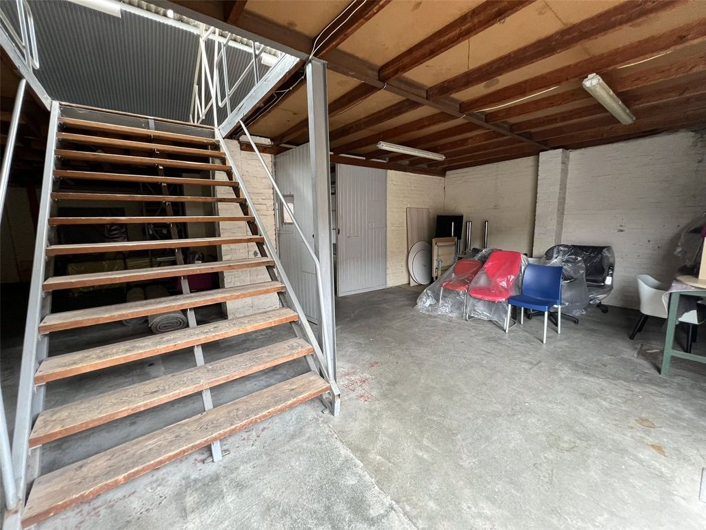 Property photo 3 of 11 Picture No. 03