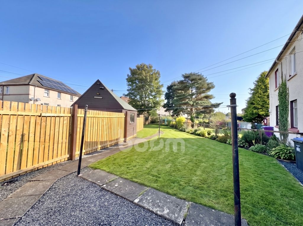 Property photo 3 of 23 Lynn Avenue, Dalry Garden