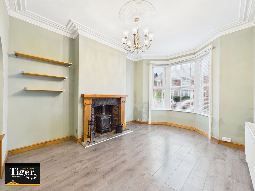 Property photo 2 of 20 Cam03440G0-Pr0470-Still010