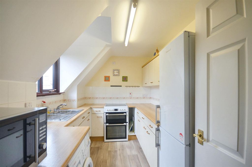 Property photo 1 of 12 Kitchen