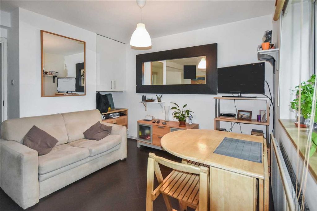 Property photo 1 of 9 Main Picture