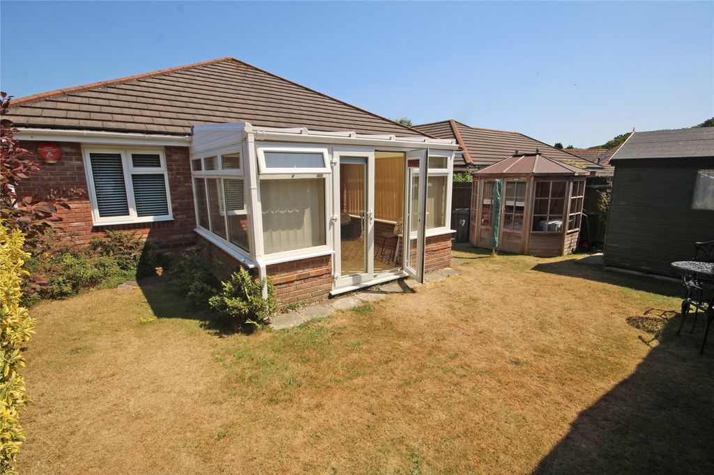 Property photo 2 of 14 Picture No. 13