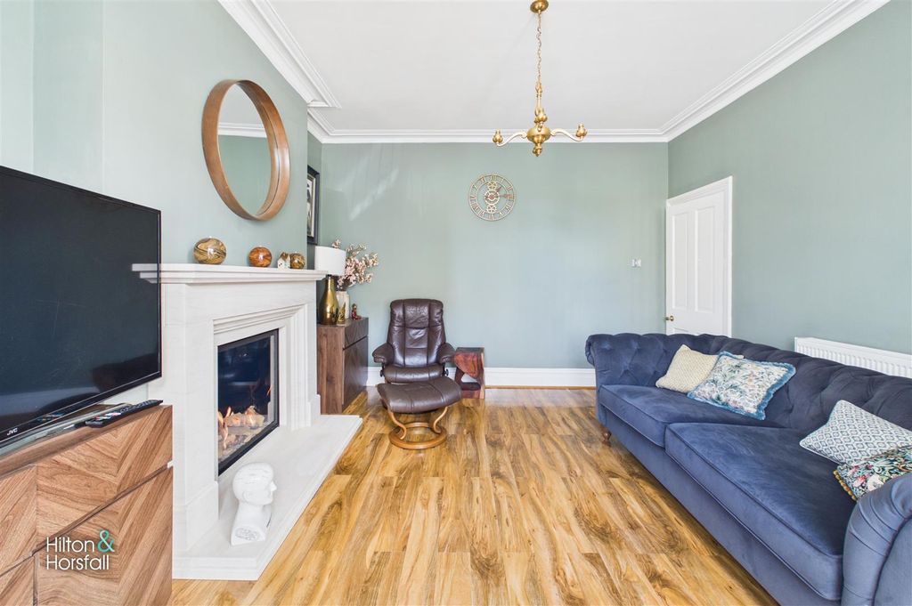 Property photo 3 of 15 Alkincoats Road