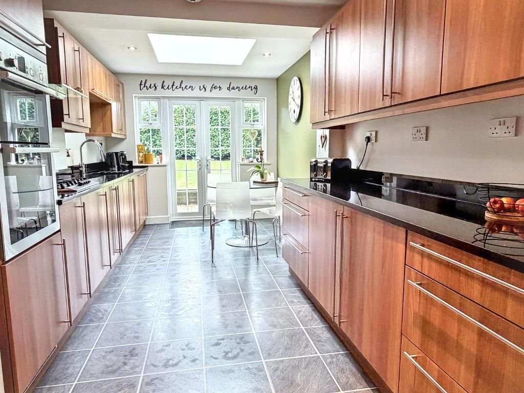 Property photo 3 of 24 Photo 3