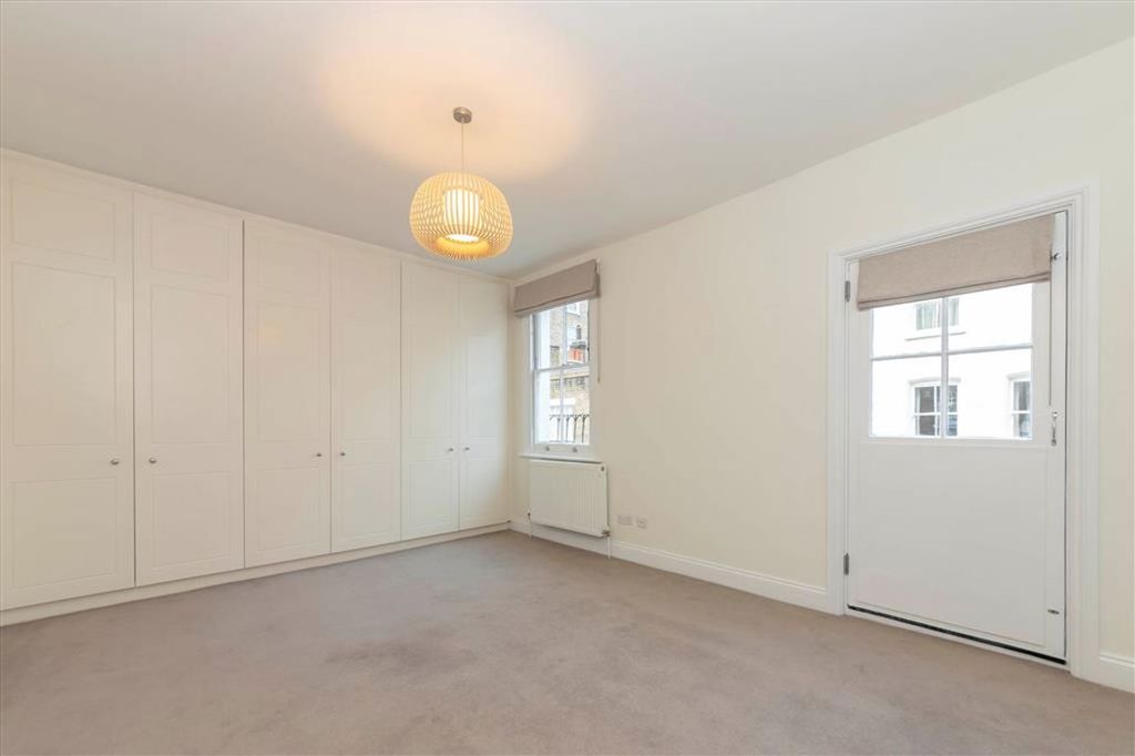 Property photo 3 of 5