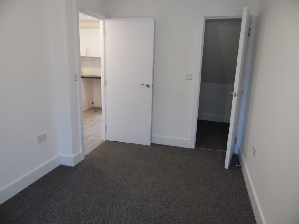Property photo 3 of 5 Sam_0786