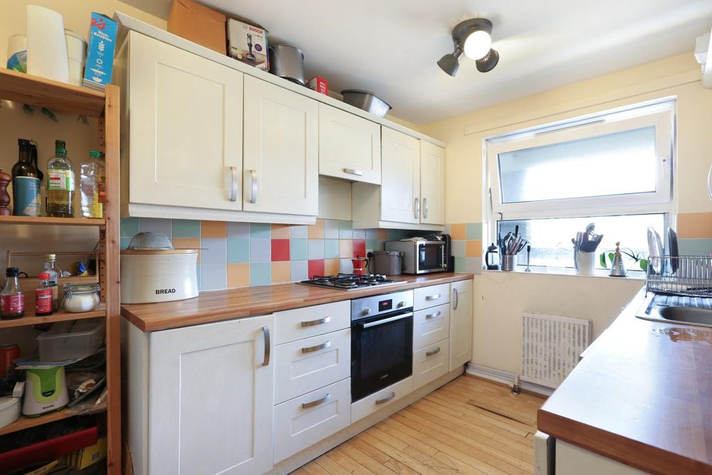 Property photo 2 of 12 Ach_7433.Jpg