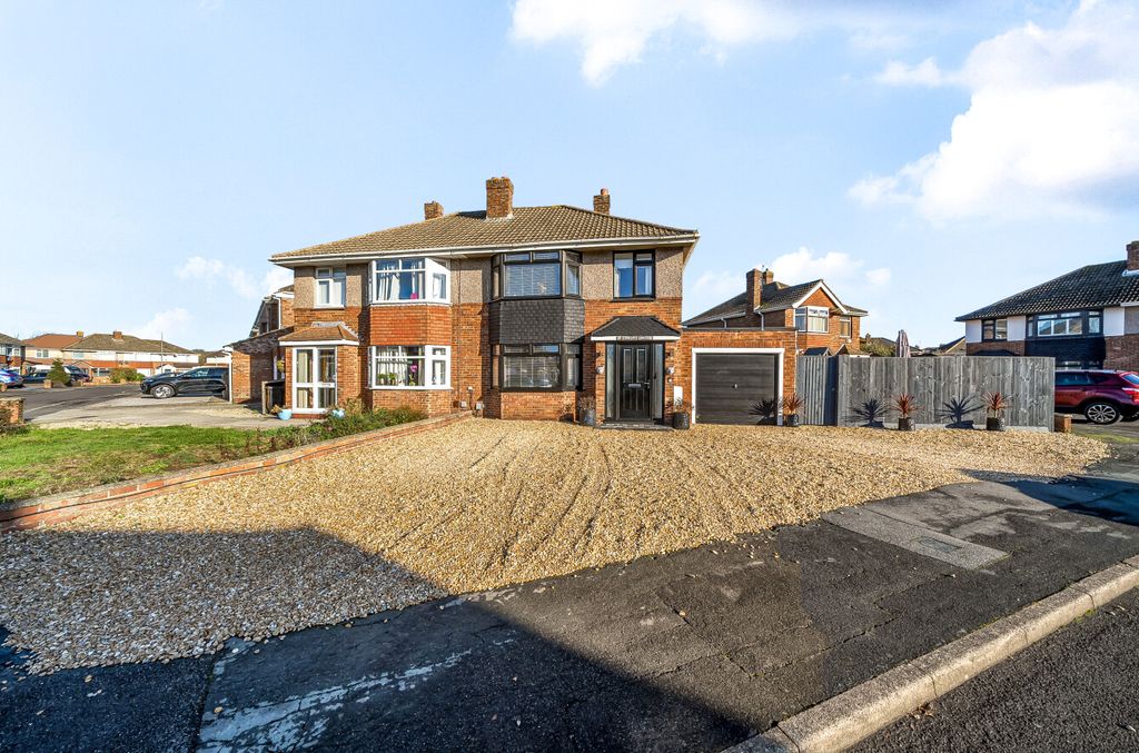 Property photo 1 of 23 138463516925A352F2A59