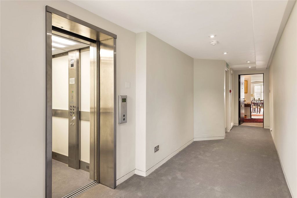 Property photo 3 of 16 Picture No. 15