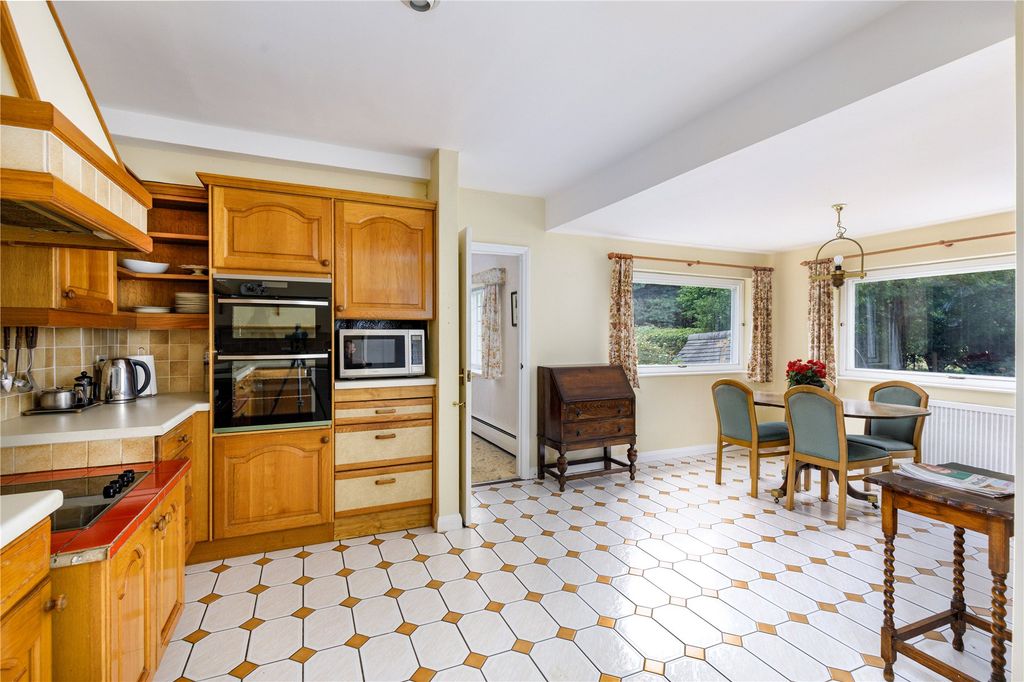 Property photo 3 of 15 Picture No. 04